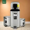 Live Square Soft Close Bin Gator SS68