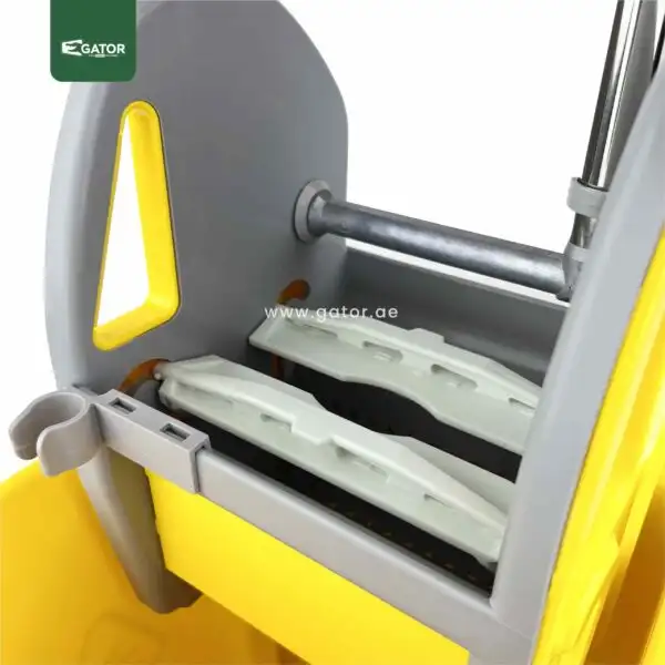 closer Single Mop Bucket Trolley 22L BT30