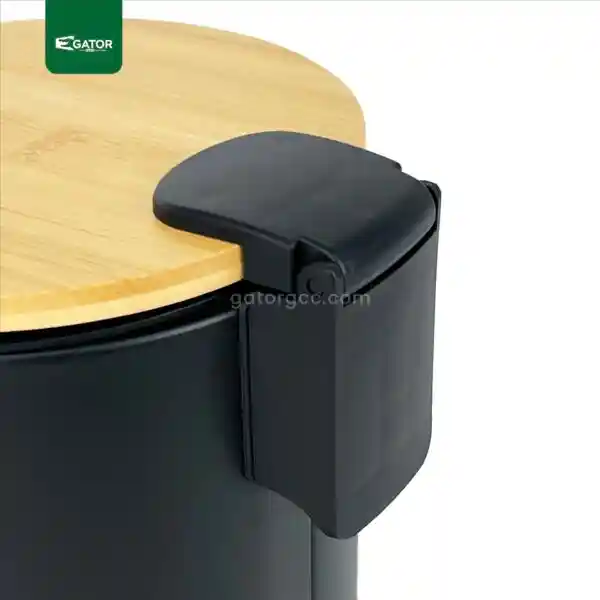 Pedal Trash Can Gator UAE SS30K