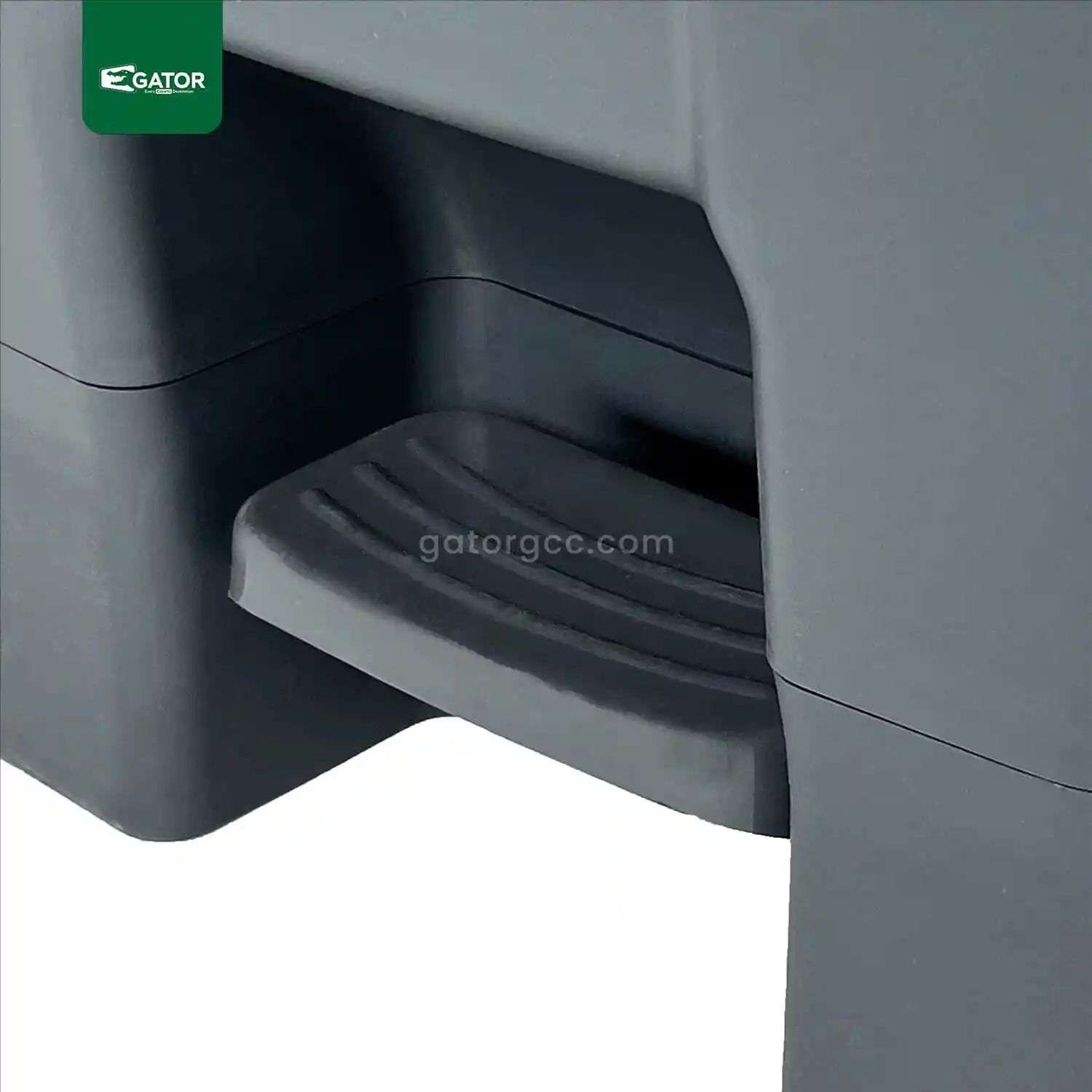 pad 70L Pedal Trash Bin Gator GC58